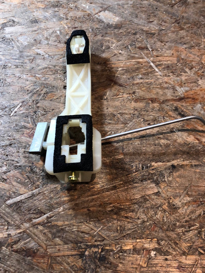 Original GM Opel Antara Gehäuse Türschloss Griff rechts Neu