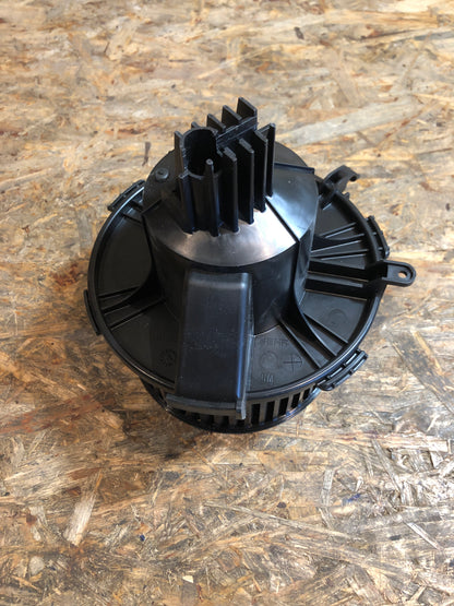 Original GM Opel Zafira B (A05) 1.8 Bj. 07/05- 103kW Gebläsemotor Neu