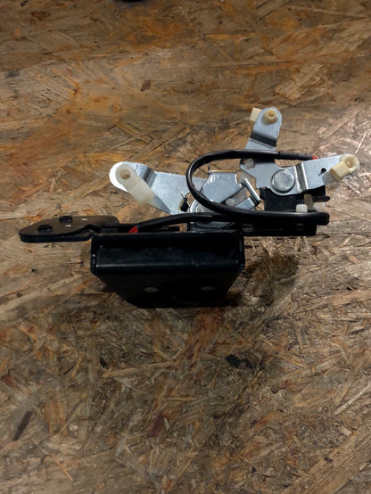 Original GM Chevrolet Tacuma 2005 Rezzo U100 Kofferraum-Sperre Neu