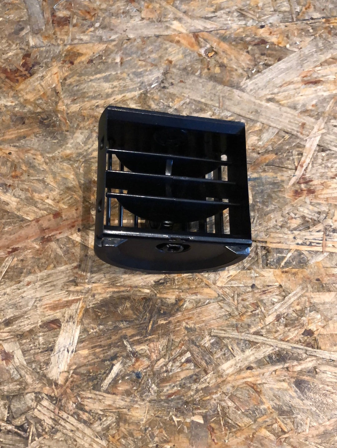 Original GM Opel Omega B Einsatz Luftdüse schwarz hinten Neu