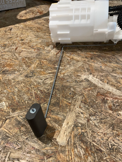 Original GM Opel Movano B Renault Master 3 Sensor Kraftstoffvorrat Neu