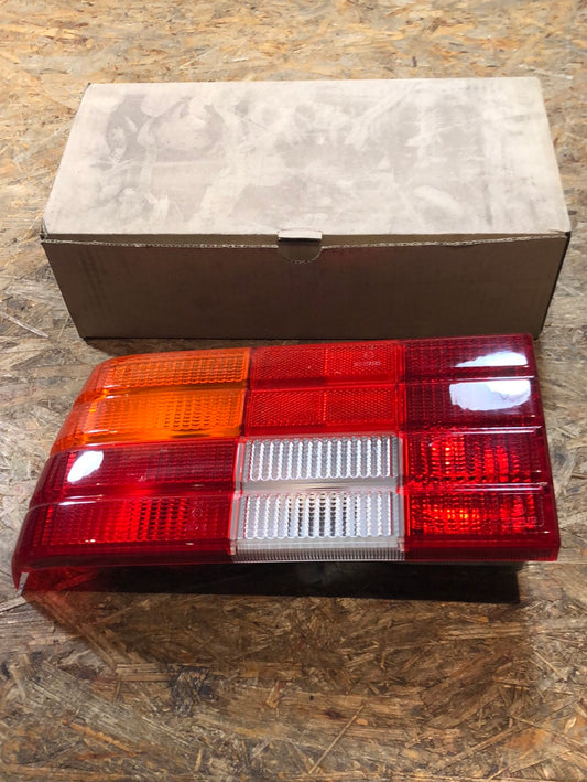 Original GM Opel Ascona C Heckleuchte Links Neu