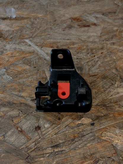 Original GM Opel Astra H Stütze Stoßfänger hinten rechts Neu