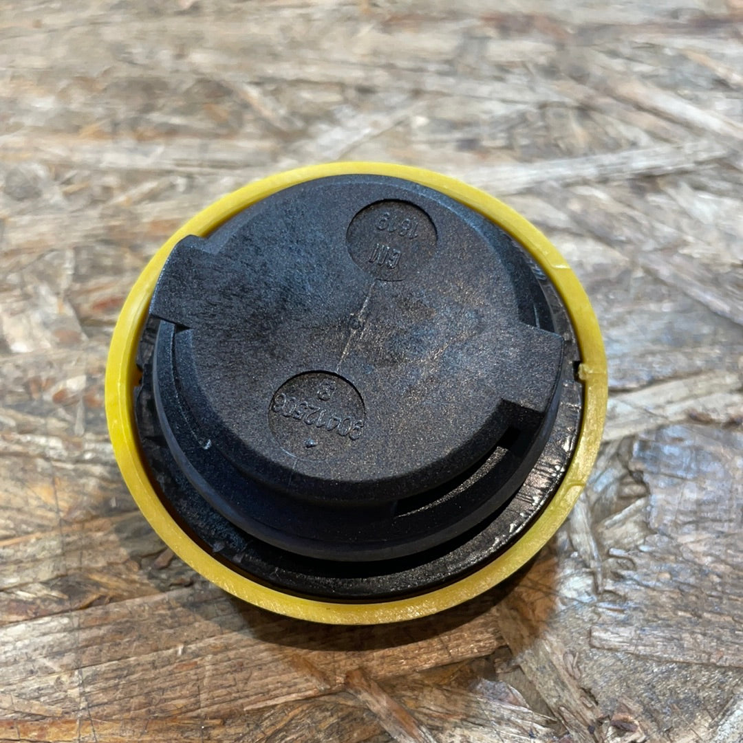 Original GM Opel Adam Corsa Vectra Öl Kappe Neu