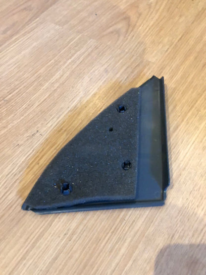 Original GM Opel Kadett E Einsatzecke Spiegeldreieck Neu