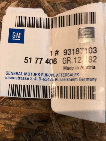 Original GM Opel Vectra C 1.8 Emblem hinten Neu