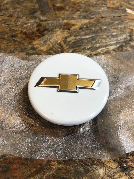 Original GM Chevrolet Sonic Sedan Nabendeckel Neu