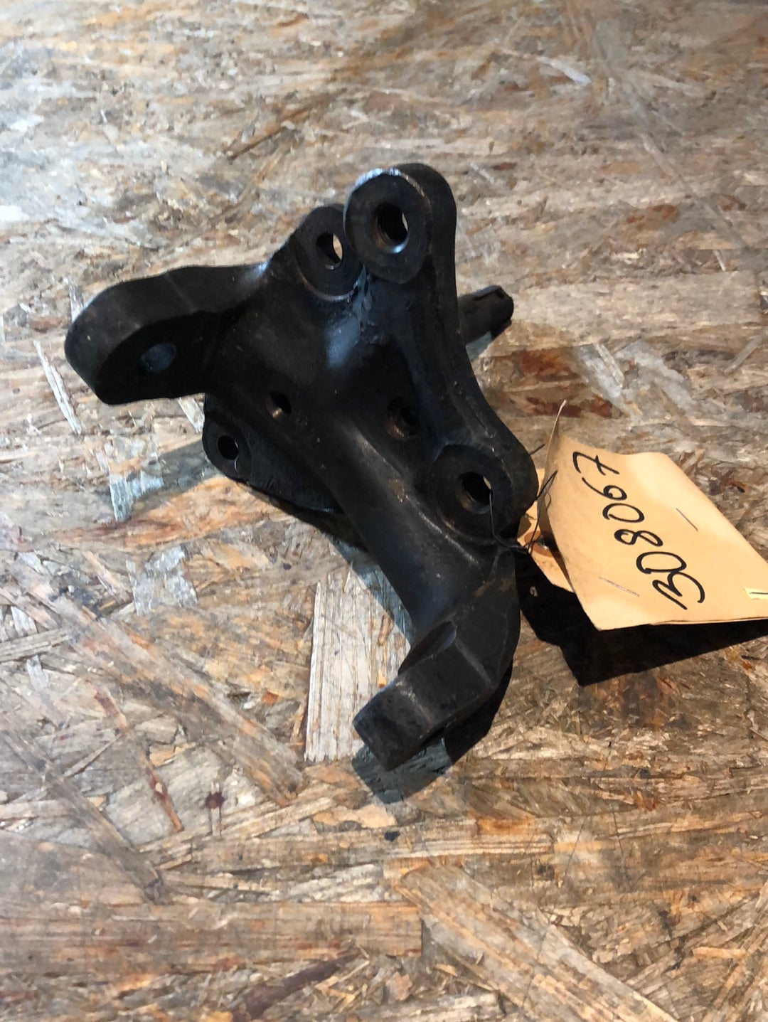 Original GM Opel Olympia Rekord B Achsschenkel rechts vorne Neu