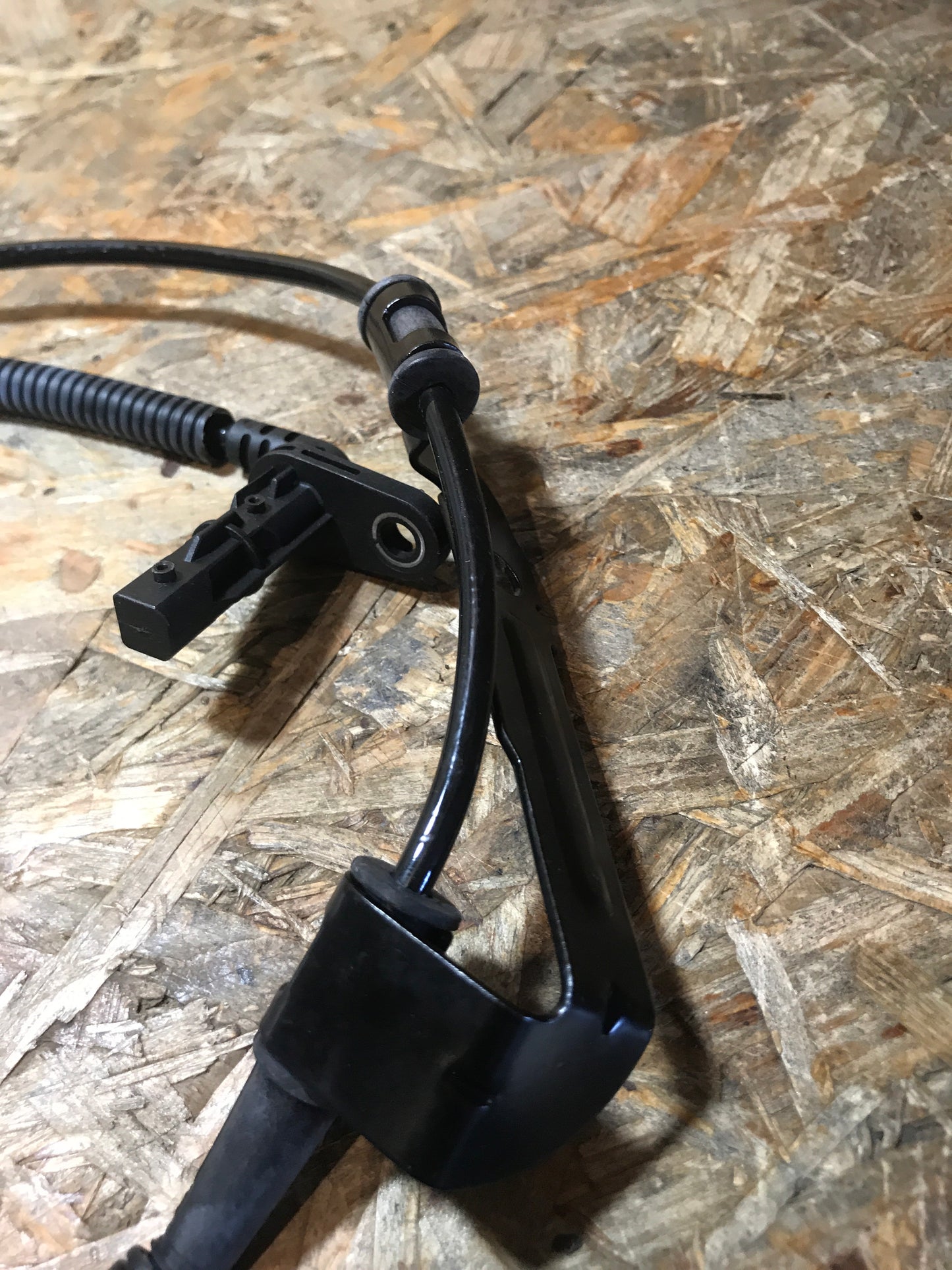 Hyundai Santa FE 2.4 / 3.5L 07-12 ABS-Sensor hinten rechts NEU