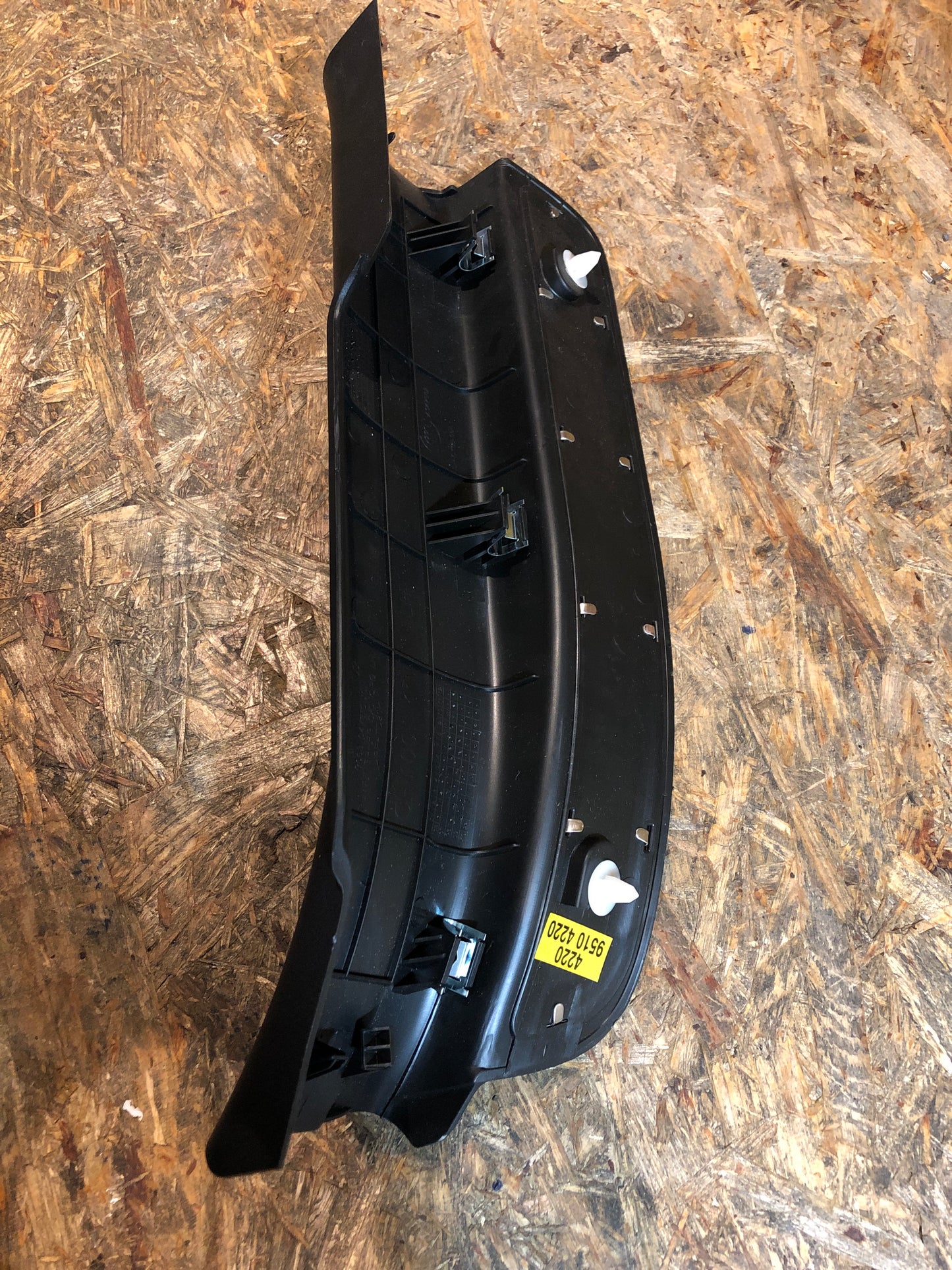 Original GM Chevrolet Captiva Halterung Türe Neu