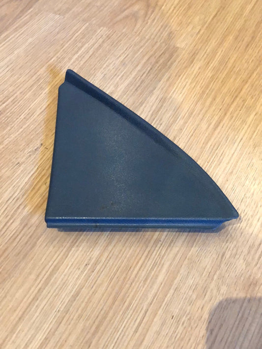 Original GM Opel Kadett E Einsatzecke Spiegeldreieck Neu