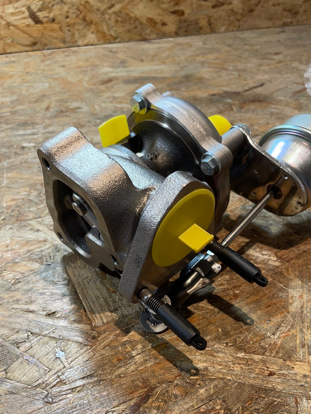 Original GM Opel Agila B 1,3 CDTI Z13DTJ Turbolader Neu