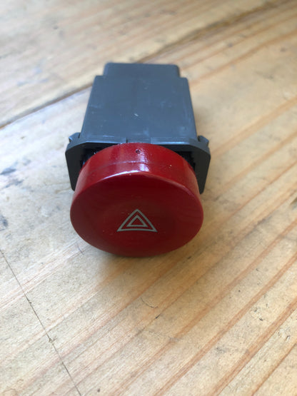 Original GM Opel Daewoo Aveo Warnblinkschalter Neu