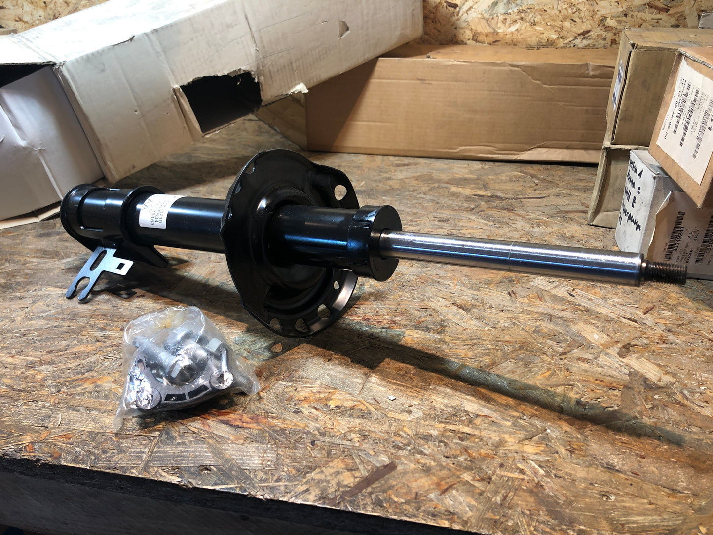 Original Astra H Stoßdämpfer vorne links