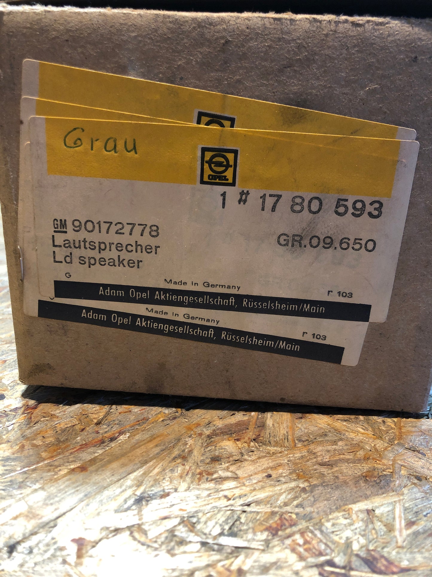 Original GM Opel Rekord E Lautsprecher Neu