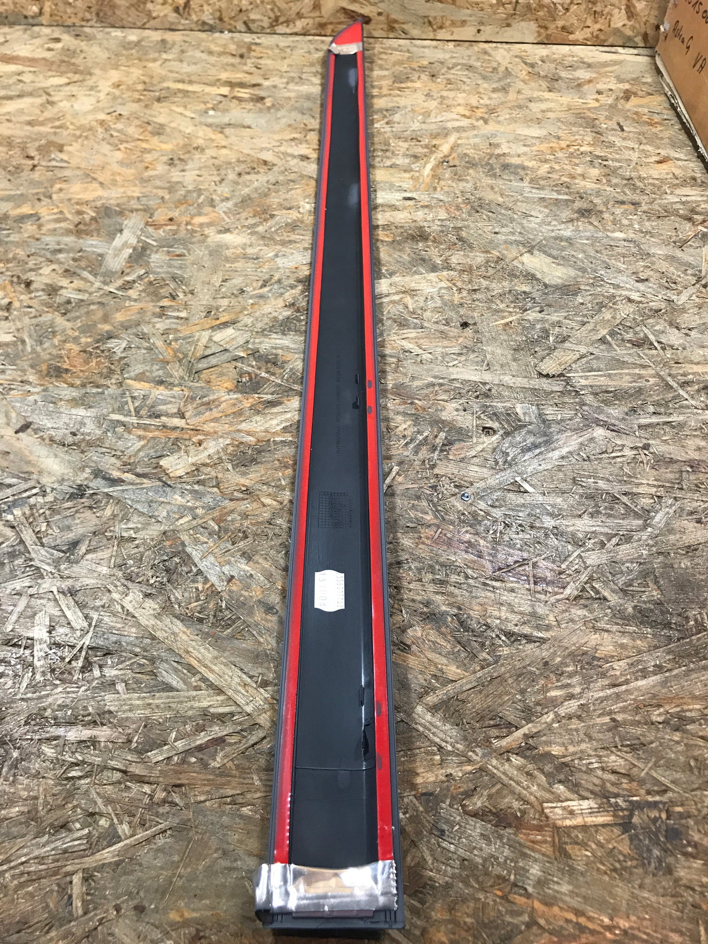 Original Opel Astra H Türzierleiste vorne links NEU