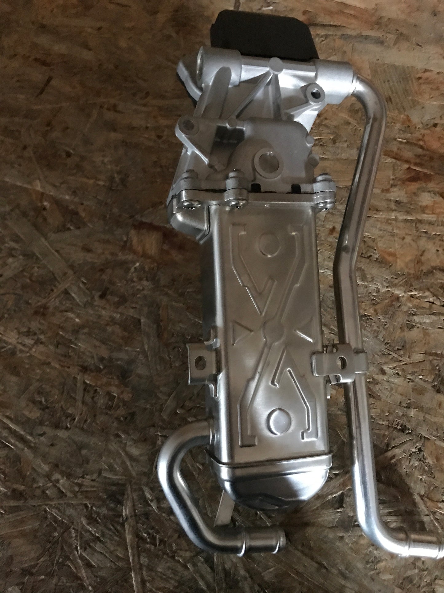 Original Seat Ibiza IV / Ibiza IV ST / Ibiza IV Sportcoupe / Skoda Fabia II / Fabia II Combi / Roomster / Roomster Praktik / VW Polo 1.2 DTI AGR-Ventil mit Kühler + Dichtungssatz NEU