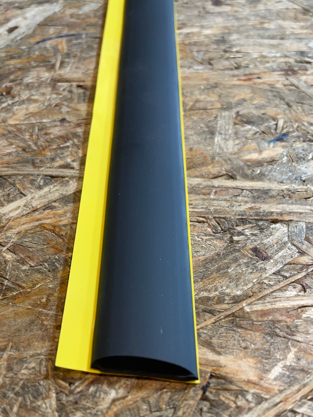 Original GM Opel Corsa B Schutzleiste Seitenwand Neu