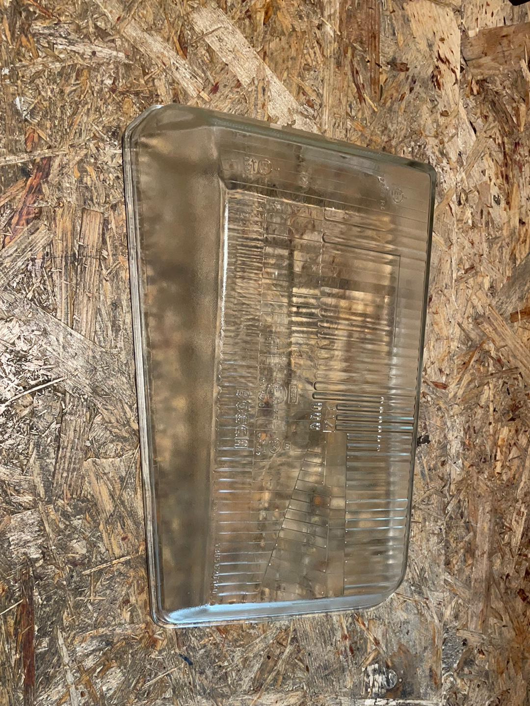 Original GM Opel Rekord E Glas Scheinwerfer Streuscheibe vorne Neu