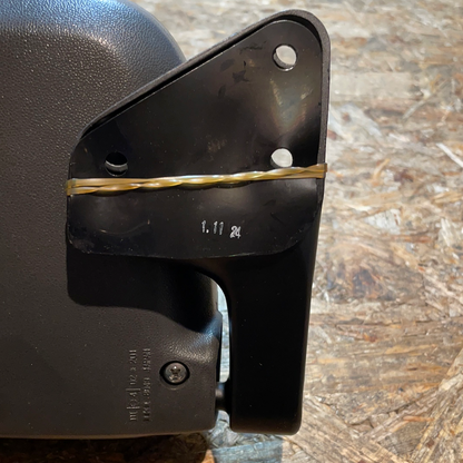 Original GM Isuzu Trooper Seitenspiegel links Neu