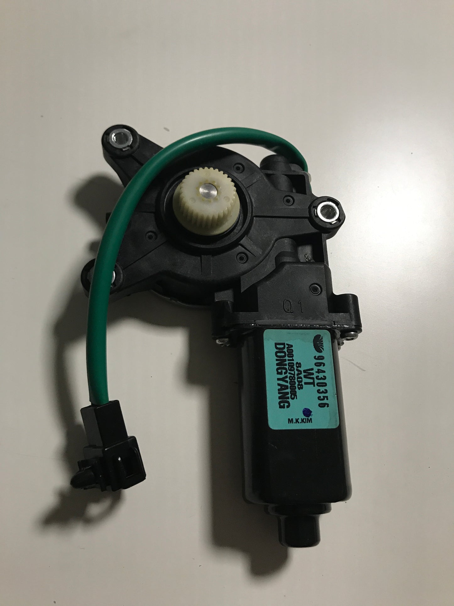 Original Kadett E Fensterhebermotor Rechts NEU
