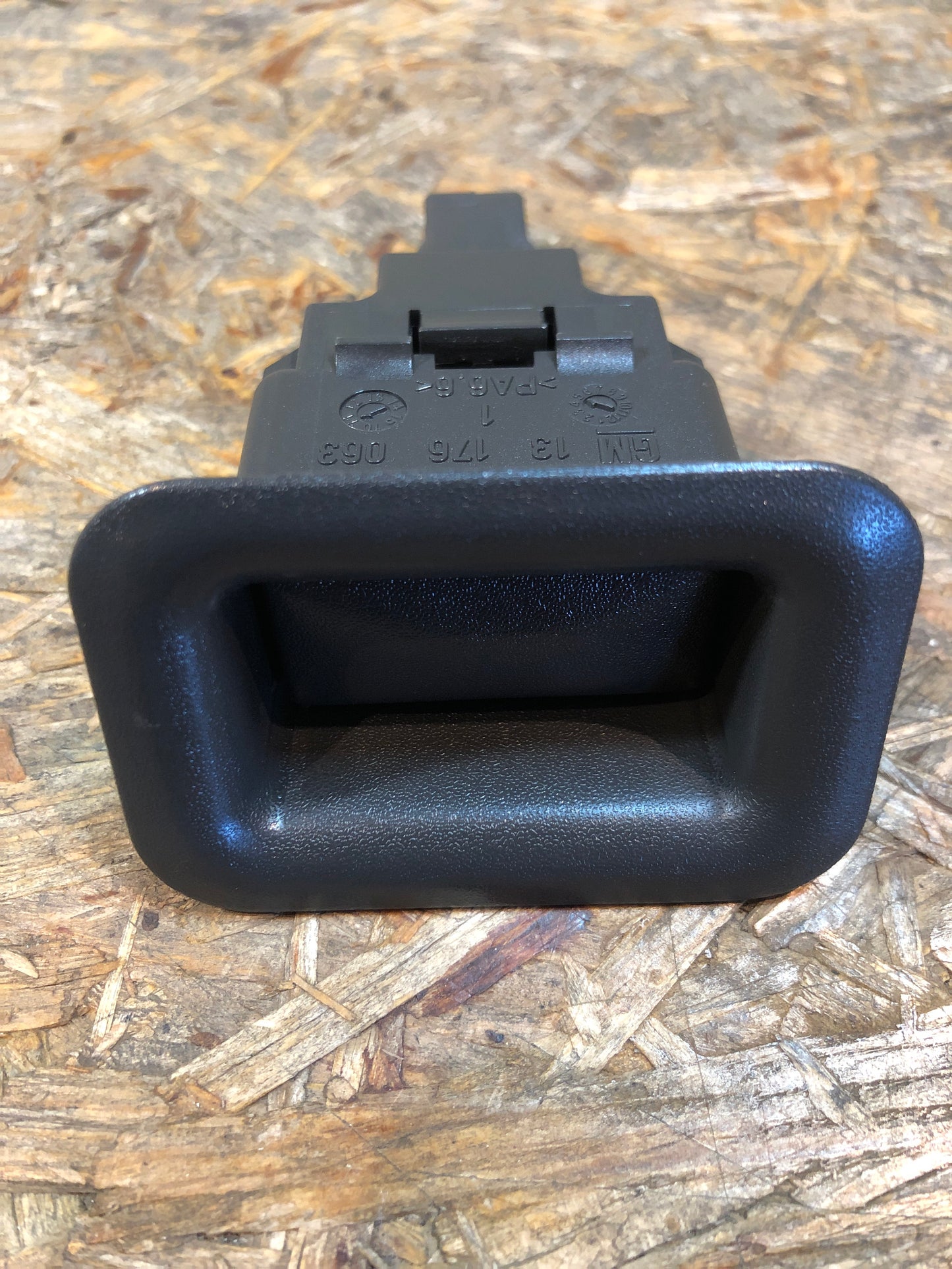 Original GM Opel Zafira B Blende Verriegelung Rückwand Neu