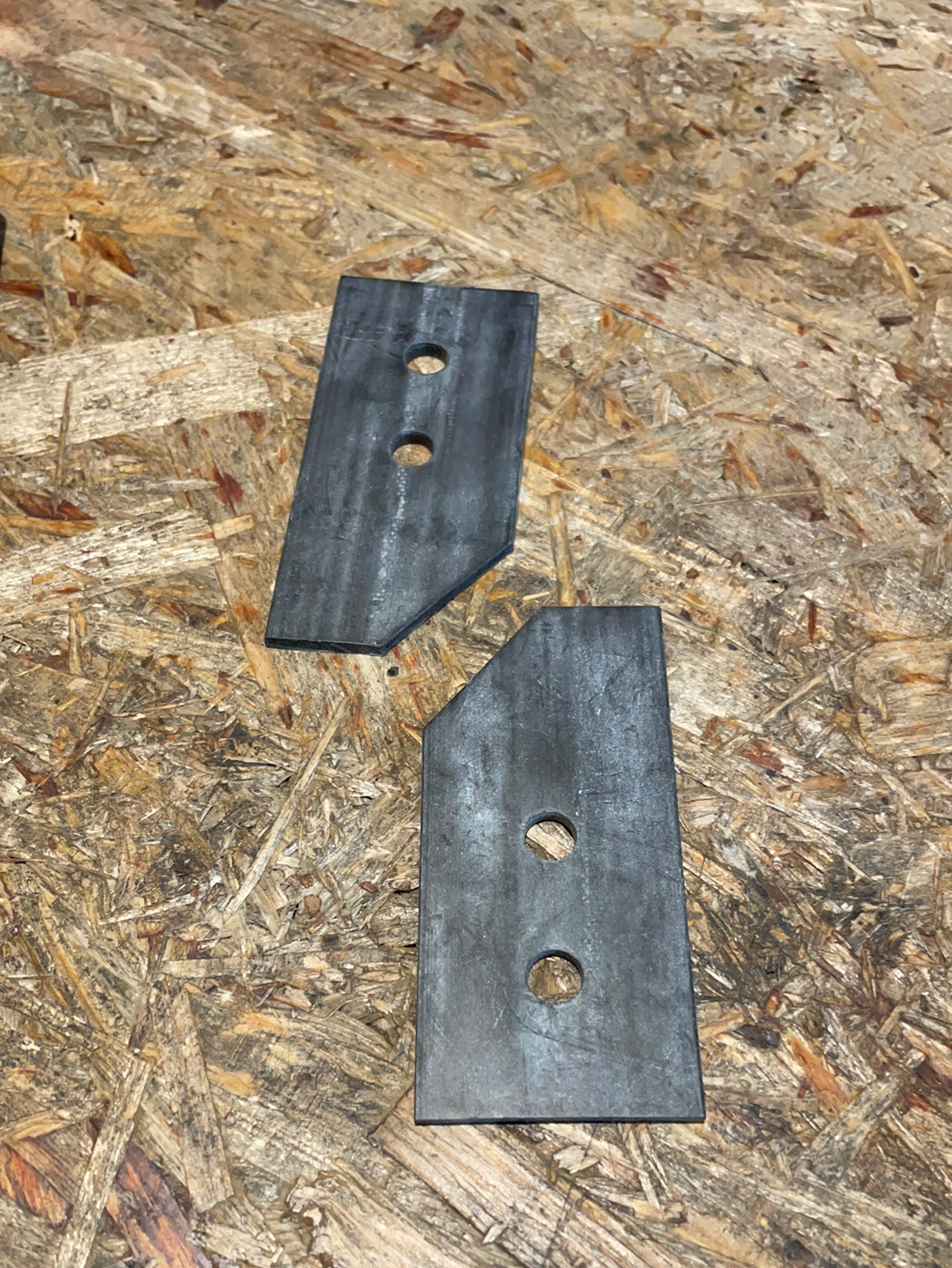 Original GM Opel Kadett E Stoßstangenhalterset hinten Neu