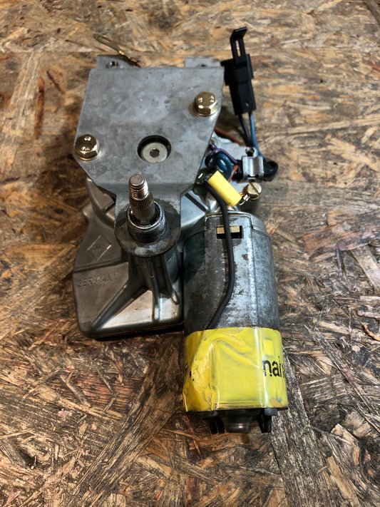 Original Opel Kadett E Wischermotor hinten Neu