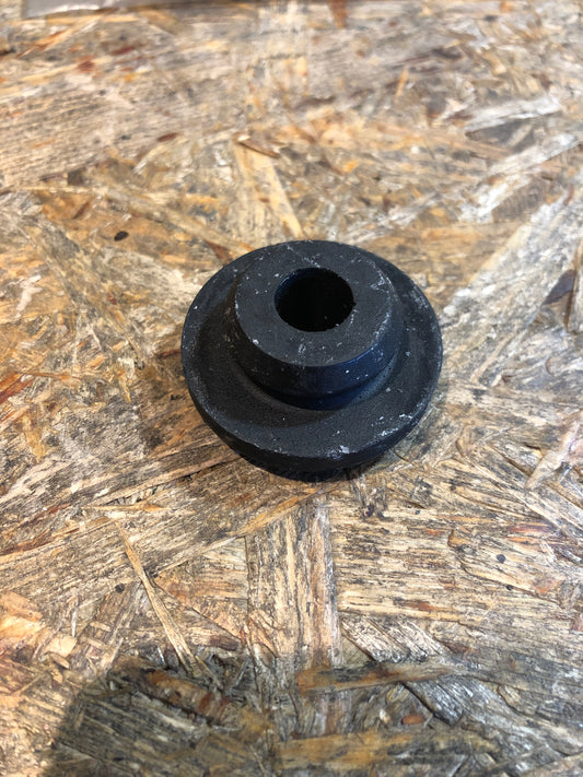 Original Ascona C Puffer an Heizkörper