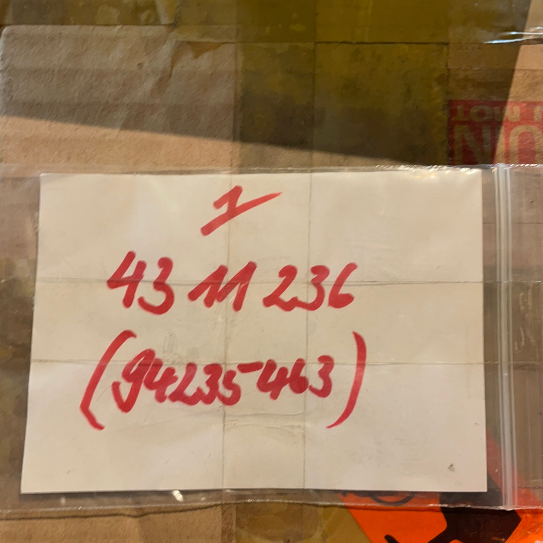 Original GM Isuzu Trooper Blinkleuchte mit Rückwärtsgang Neu