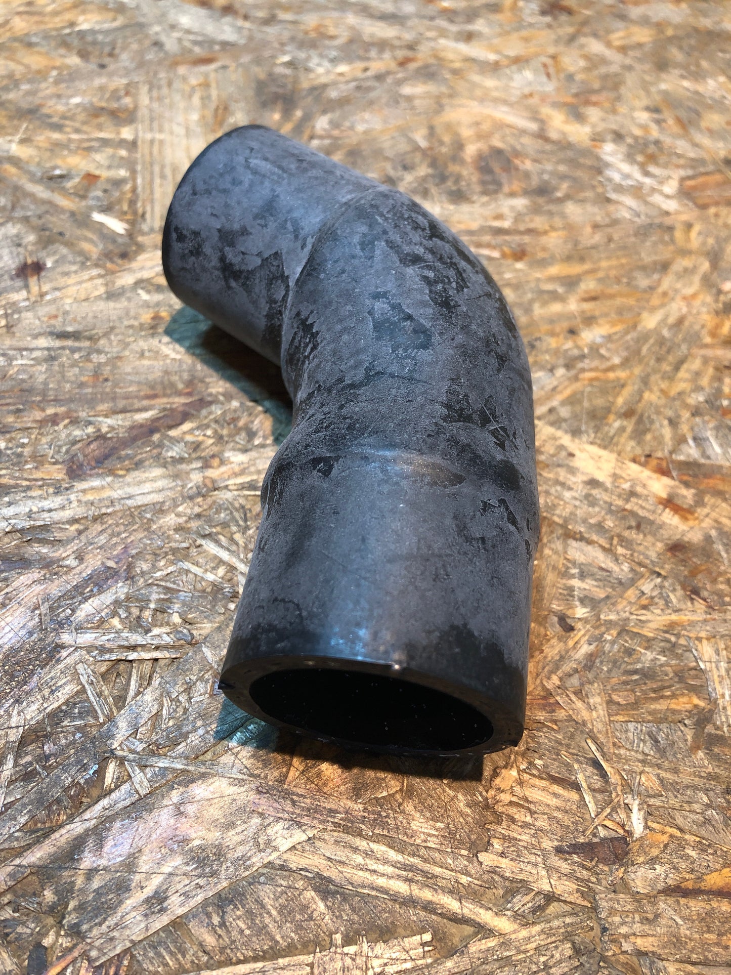 Original GM Opel Zafira B Schlauch Ölkühler an Wasserpumpe Neu