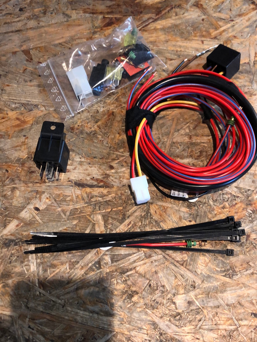 Original GM Opel Astra J Insignia Zafira C E-Satz Anhängerkupplung Neu