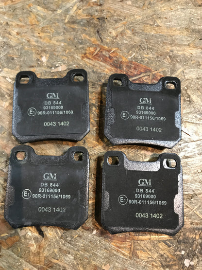 Original Calibra A Omega A Senator B Vectra B Bremsklötze hinten NEU