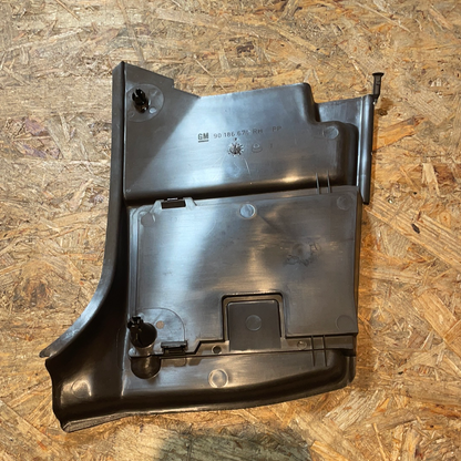 Original GM Opel Kadett E Verkleidung A Säule unten rechts Fußraum Neu