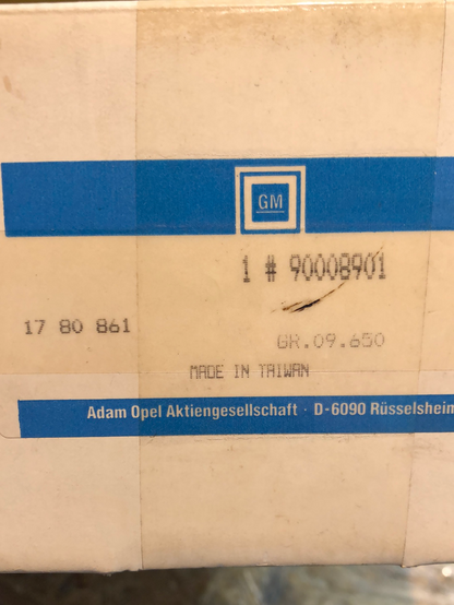 Original GM Opel Kadett E Caravan Heckklappen Lautsprecher Original Neu