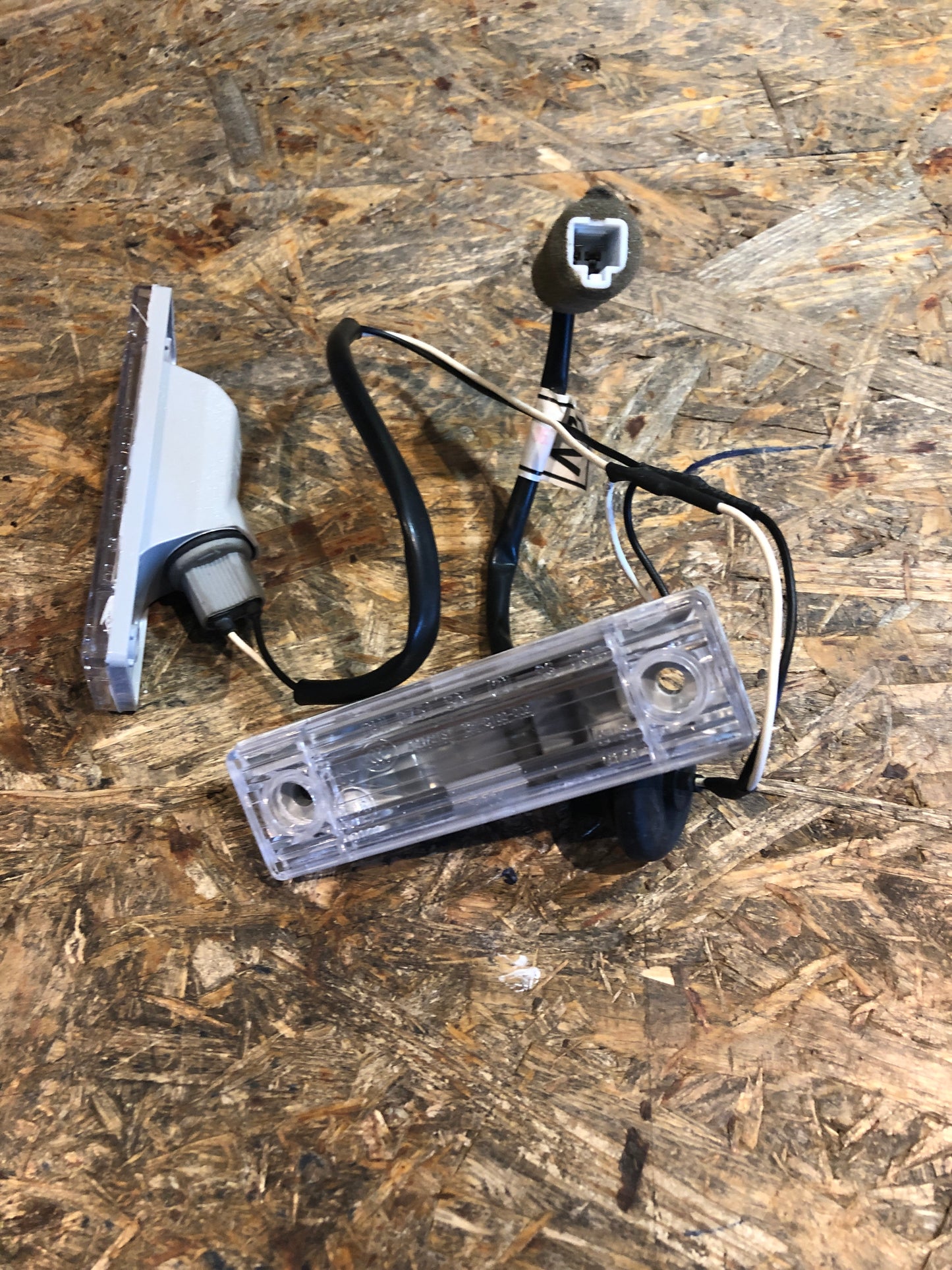 Original Opel Antara Kennzeichenleuchte Neu