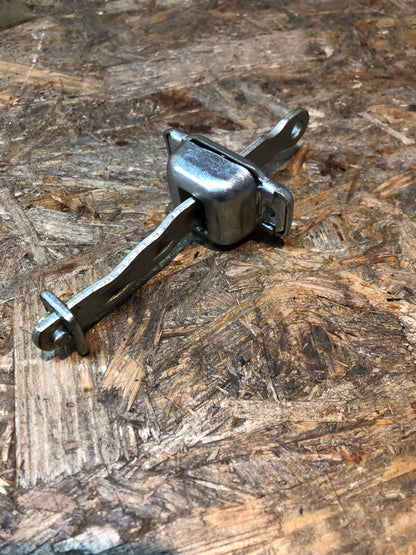 Original GM Opel Corsa B Türstopper Türbremse Neu