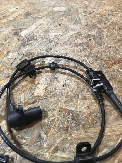 Hyundai Coupe 01-08 ABS-Sensor vorne links NEU