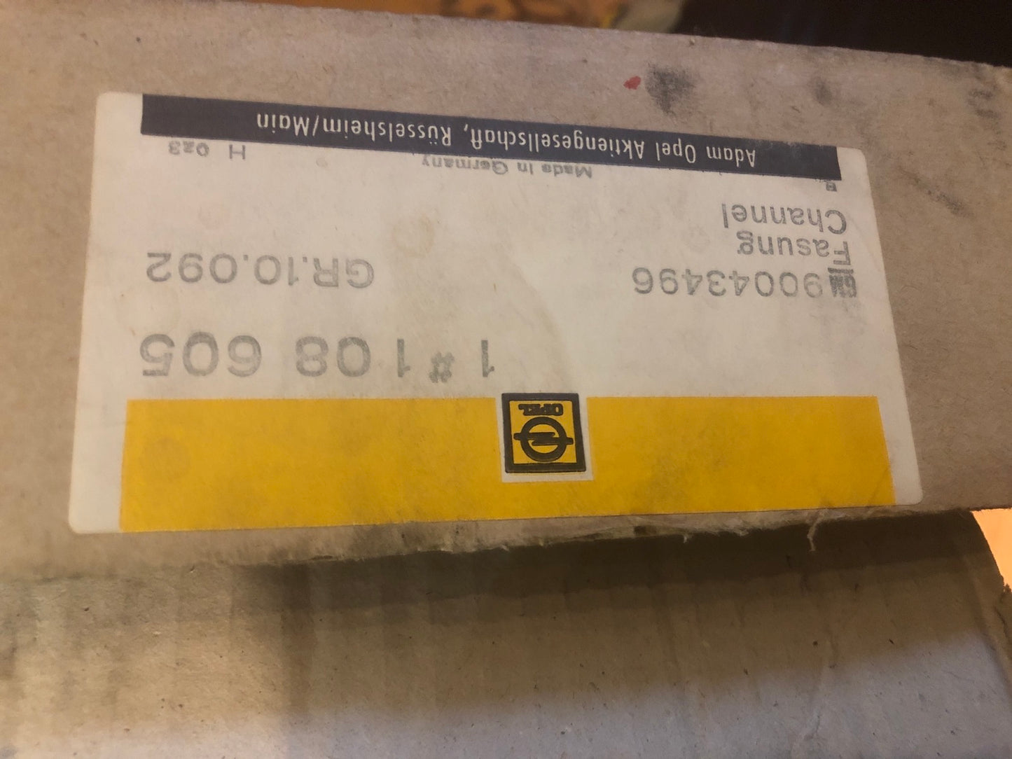 Original Commodore C Rekord E Frontscheibendichtung Neu