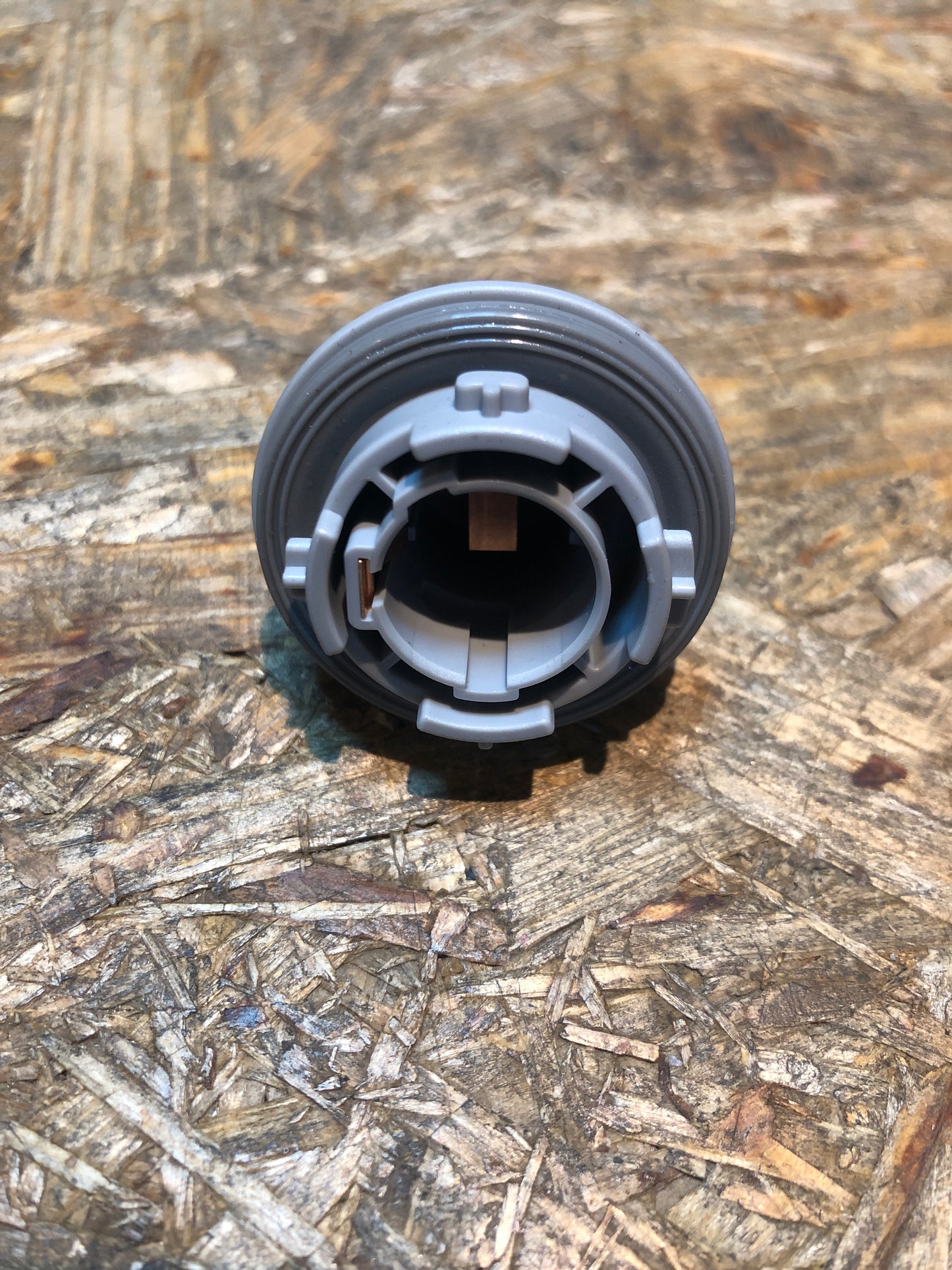 Original GM Opel Antara Lampenfassung Neu