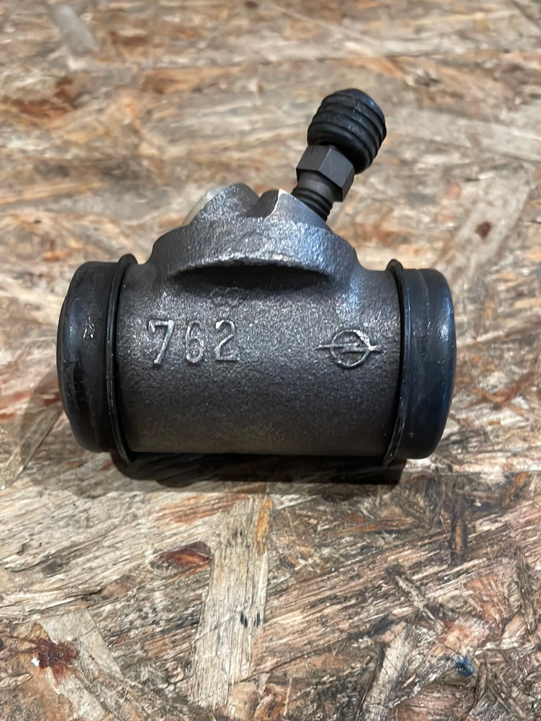 Original GM Opel Kadett B Coupé 1,1 Radbremszylinder vorne Neu