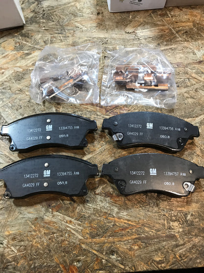 Original Opel Astra J -15 Brmsbelög Satz NEU