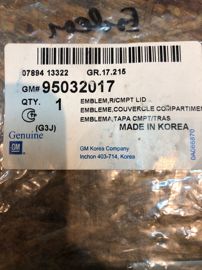 Original GM Chevrolet Cruze Emblem Heck Neu