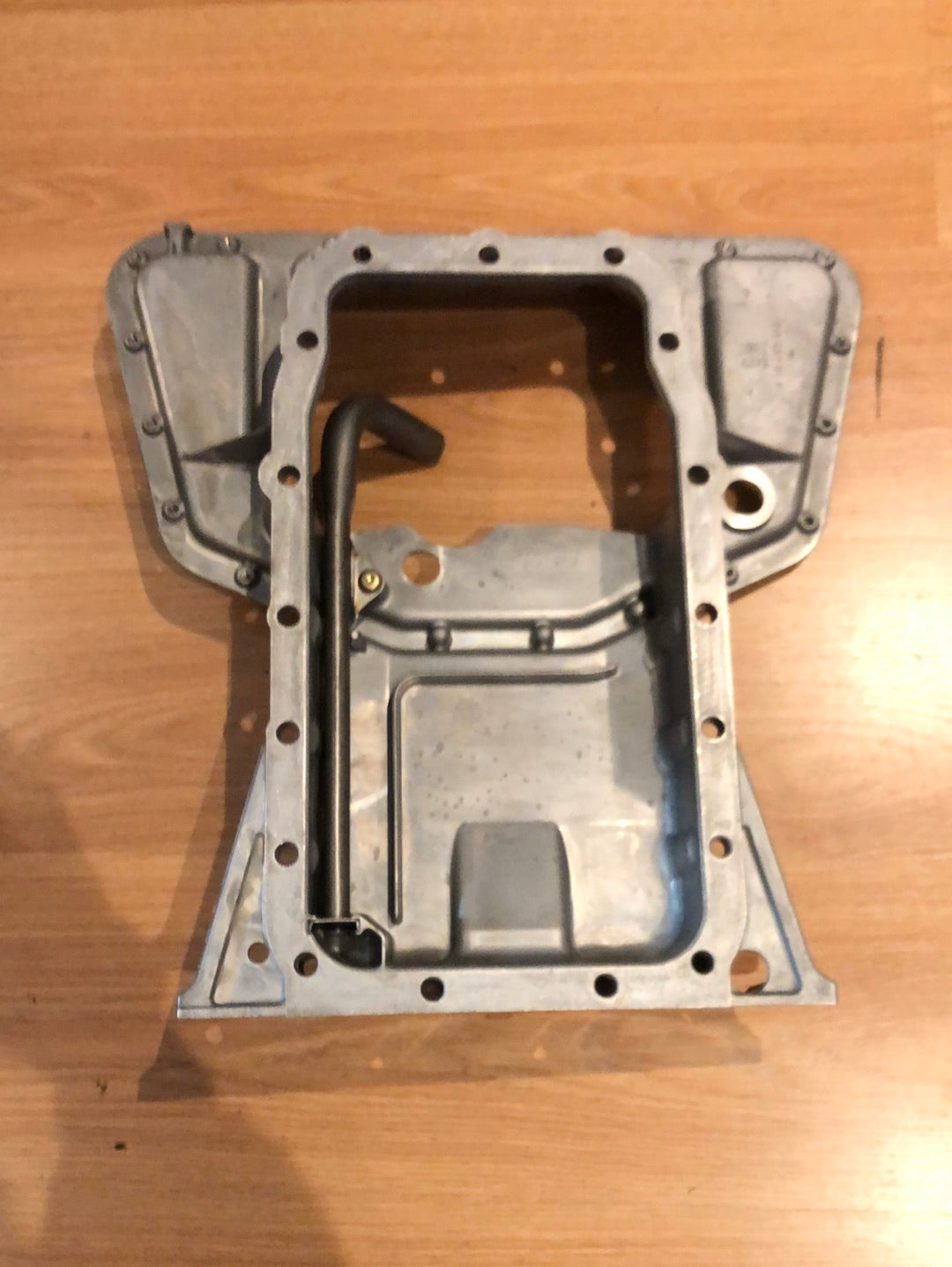 Original GM Opel Omega B 2.5 2.6 3.0 3.2 Ölwanne oben Neu