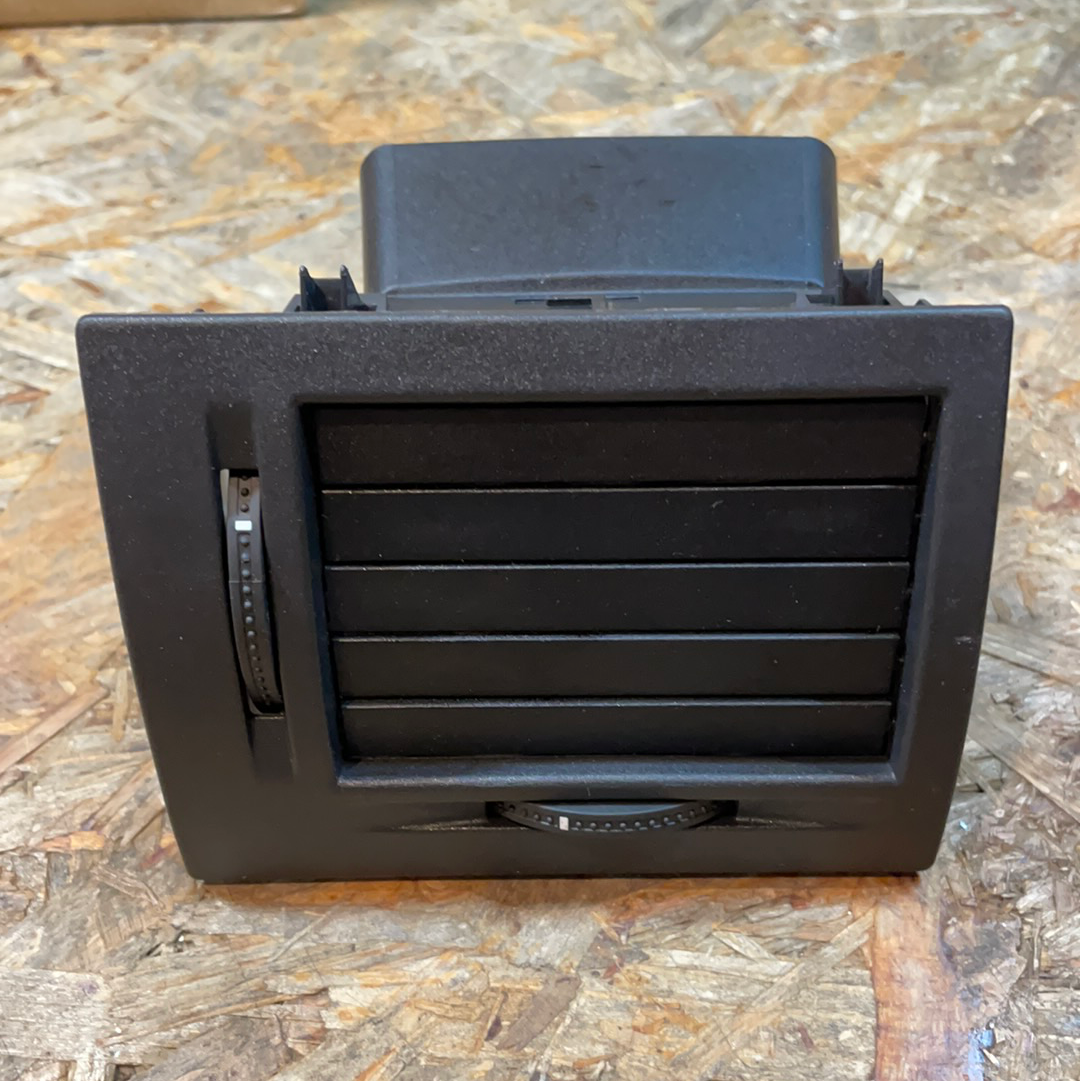 Original GM Opel Meriva A Luftdüsen Gehäuse links Neu