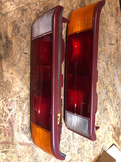 Original GM Opel Rekord E Set Rückleuchten links/rechts (Carello) rot Neu