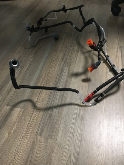 Original Krafftstoff Leitung Renault Traffic ll Vivaro l Nissan Primastar NEU