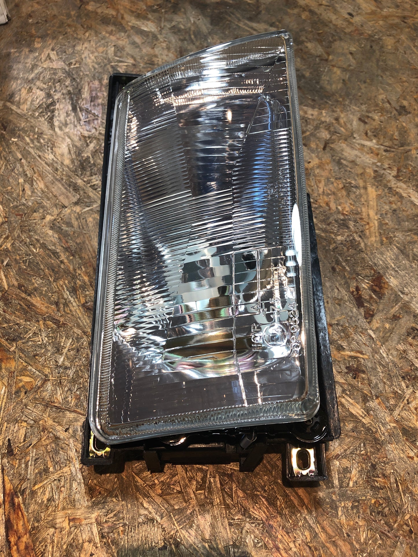 VW Polo Scheinwerfer rechts Neu