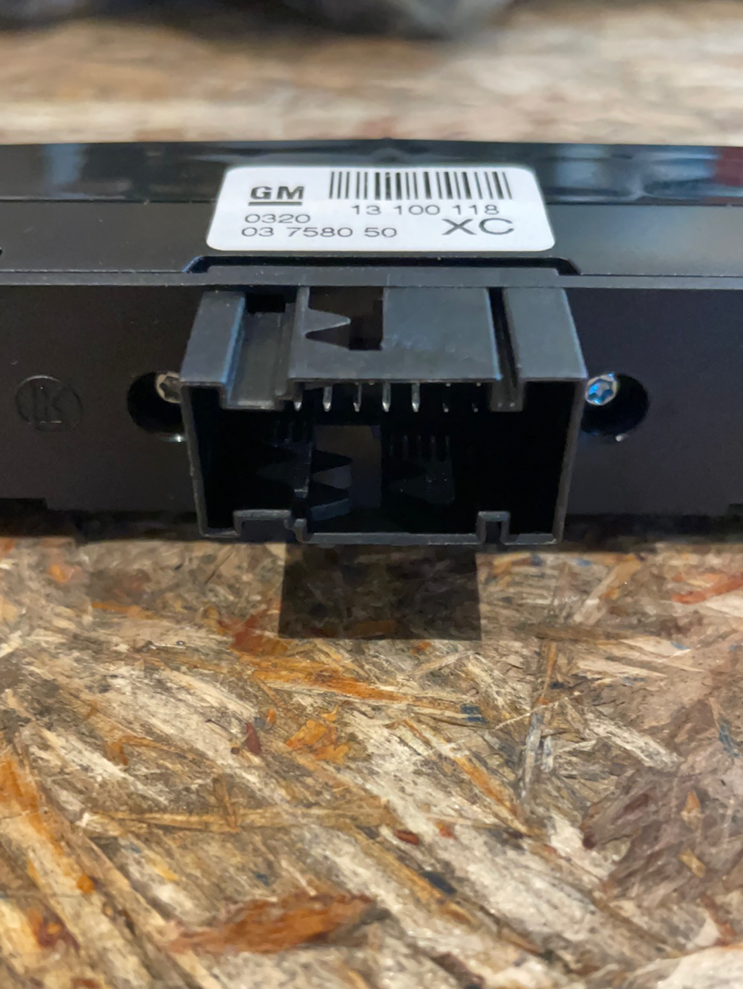 Original GM Opel Astra H Schalterleiste Neu