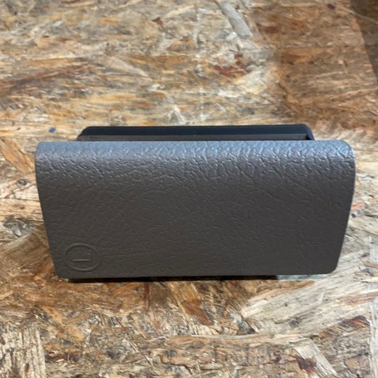 Original GM Opel Vectra B Abdeckung Halter Laderaum links Neu